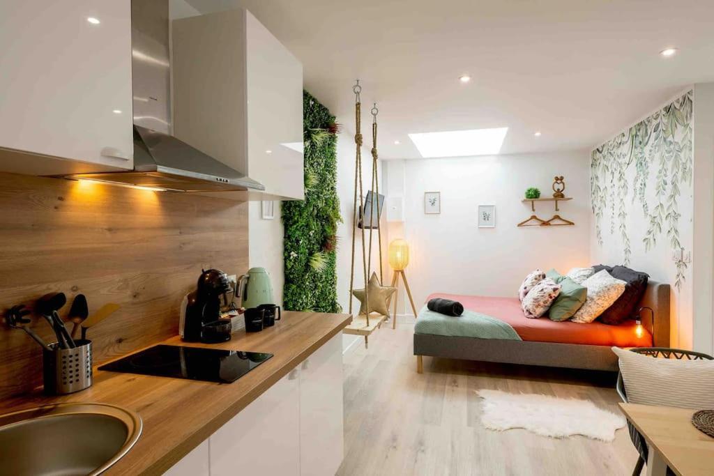 Love Room Et Spa - Le Cocon Aubie-et-Espessas Extérieur photo